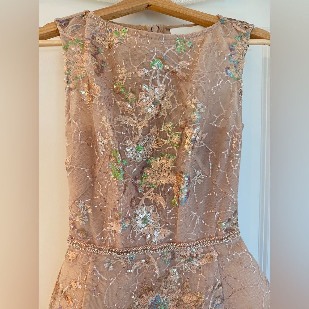 NWOT BRONX AND BANCO Violet‎ Mini Dress in Gold Sequin, wedding guest, cocktail - Picture 5 of 13